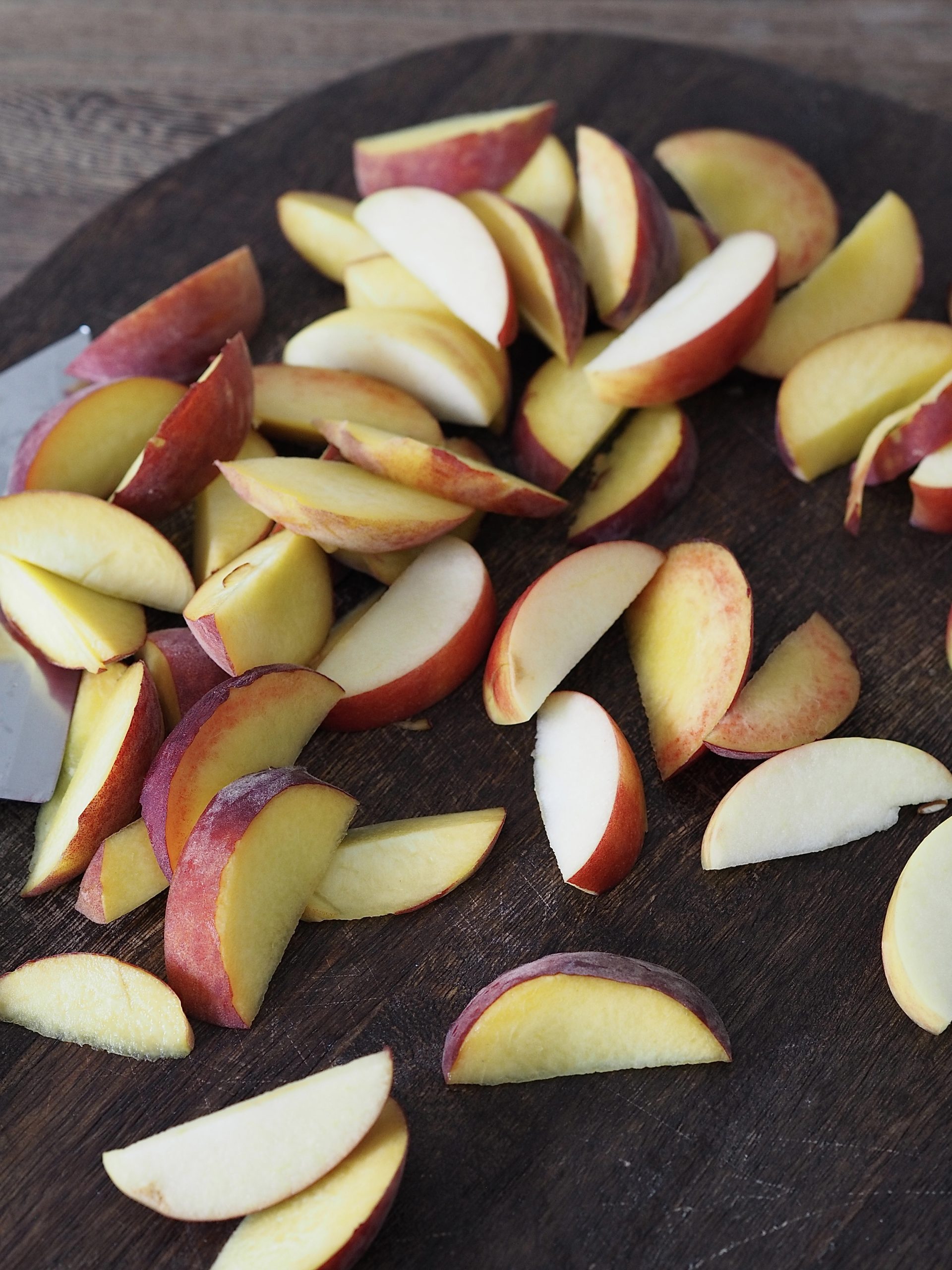 fruit for Peach Cobbler with Cake Mix