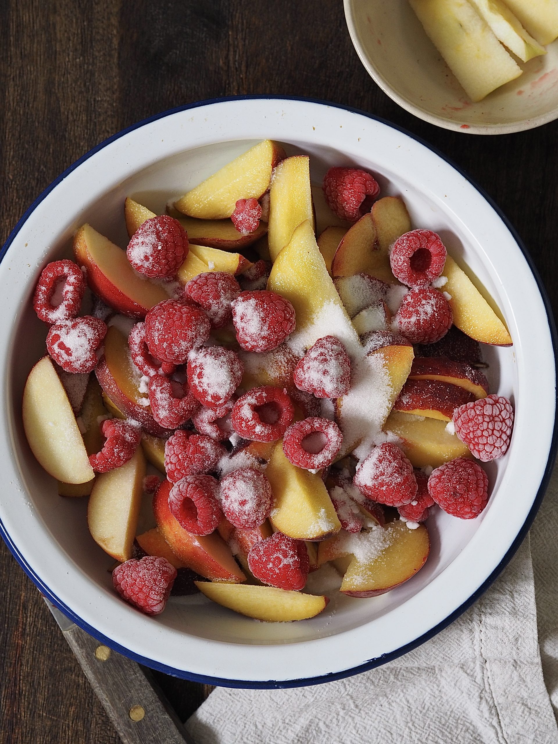 fruit for Peach Cobbler with Cake Mix