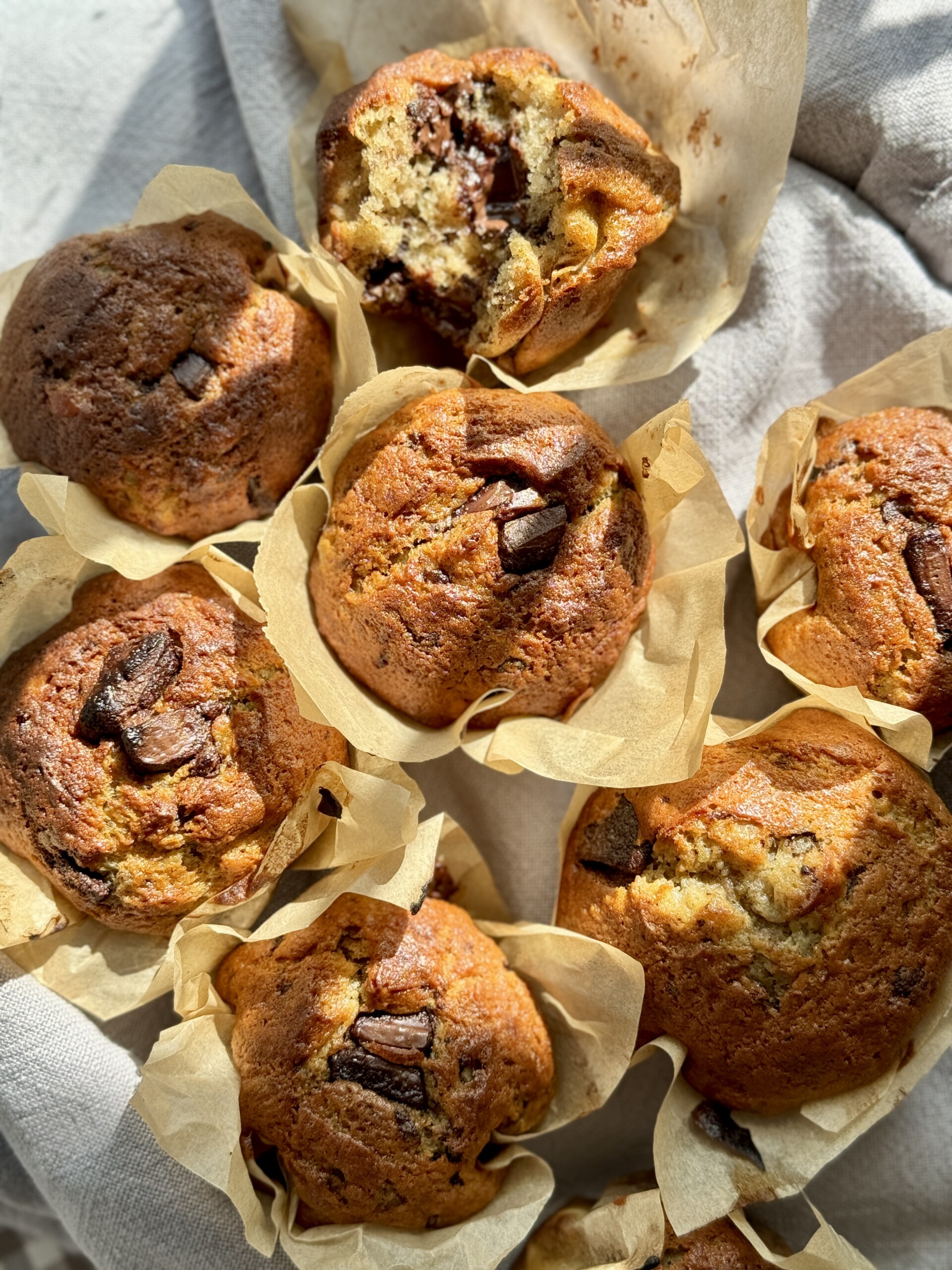 banana chocolate chunk muffins