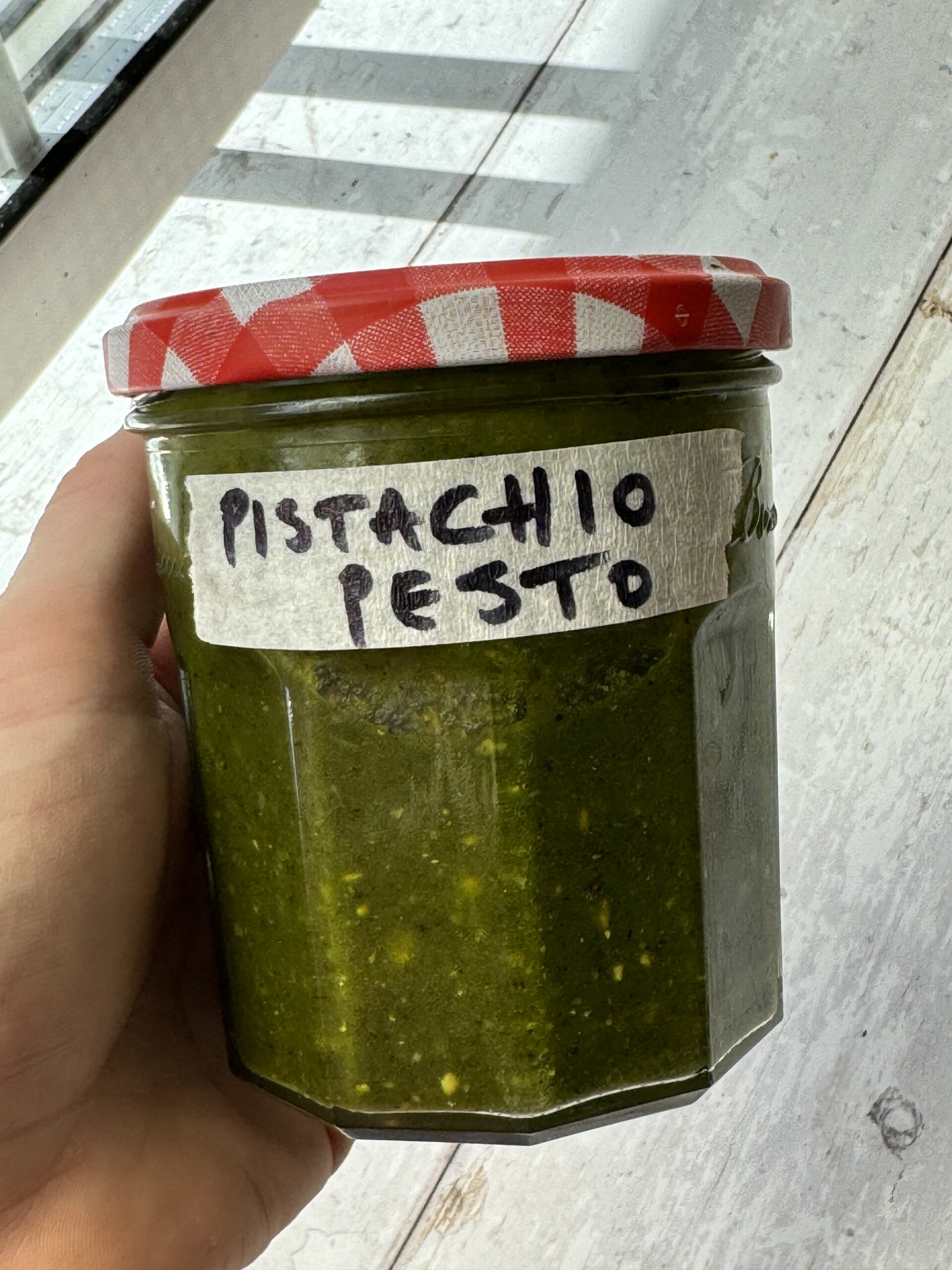 Pesto Al Pistacchio in jar