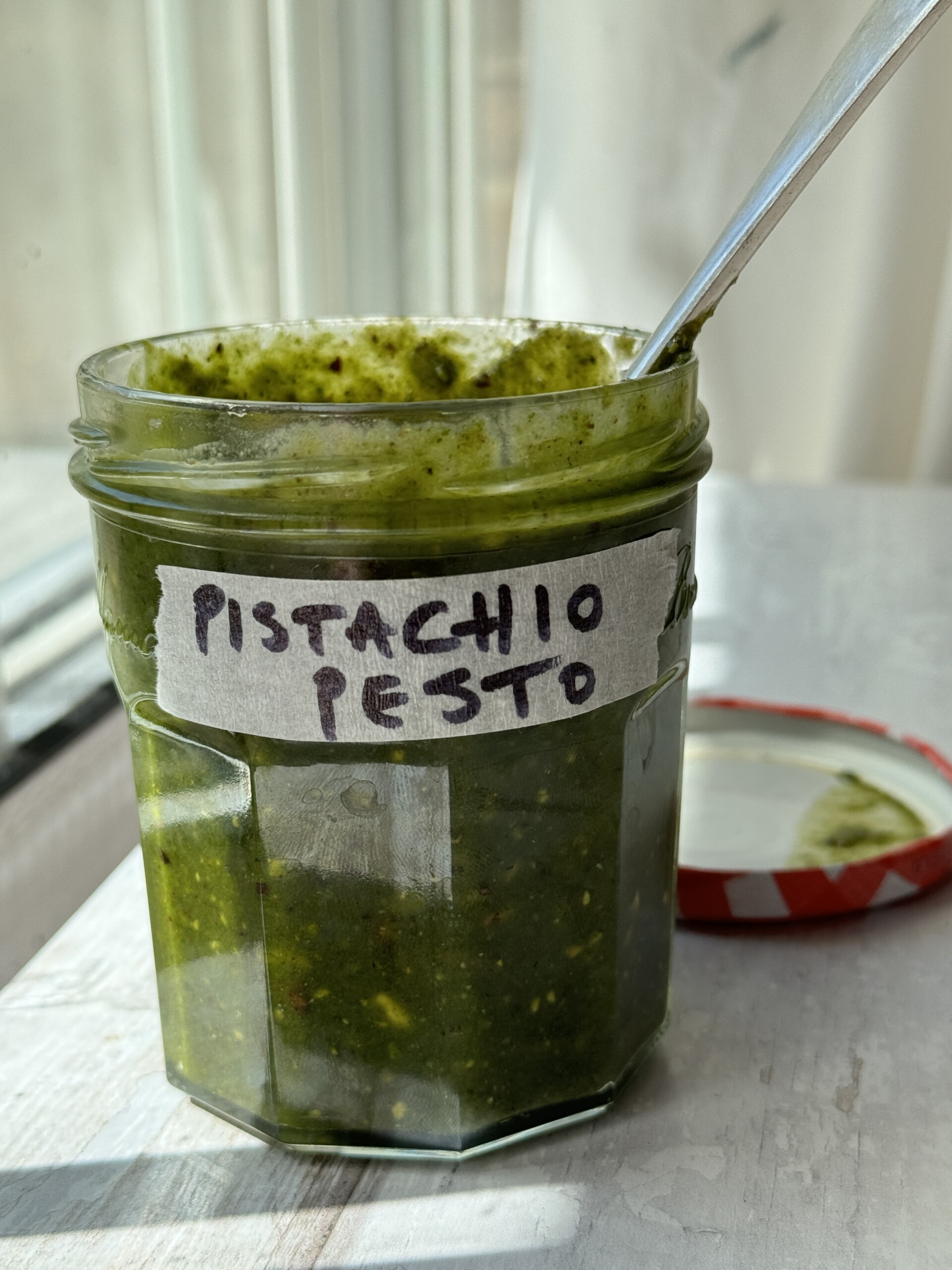 Pesto Al Pistacchio in jar