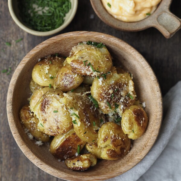 Cheesy Smashed Potatoes with Parmesan, Garlic with Homemade Aioli