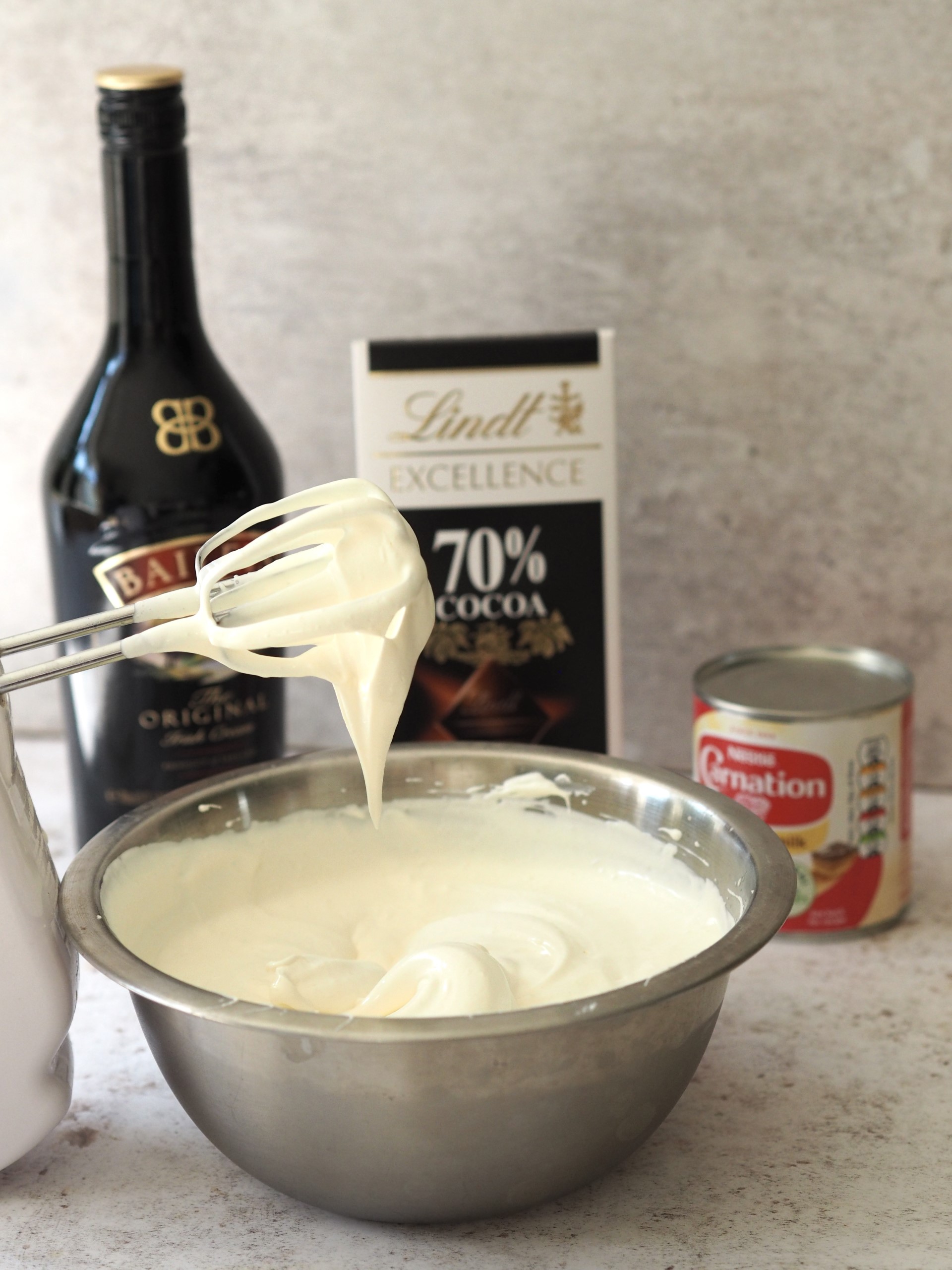 Bowl of cream and ingredients