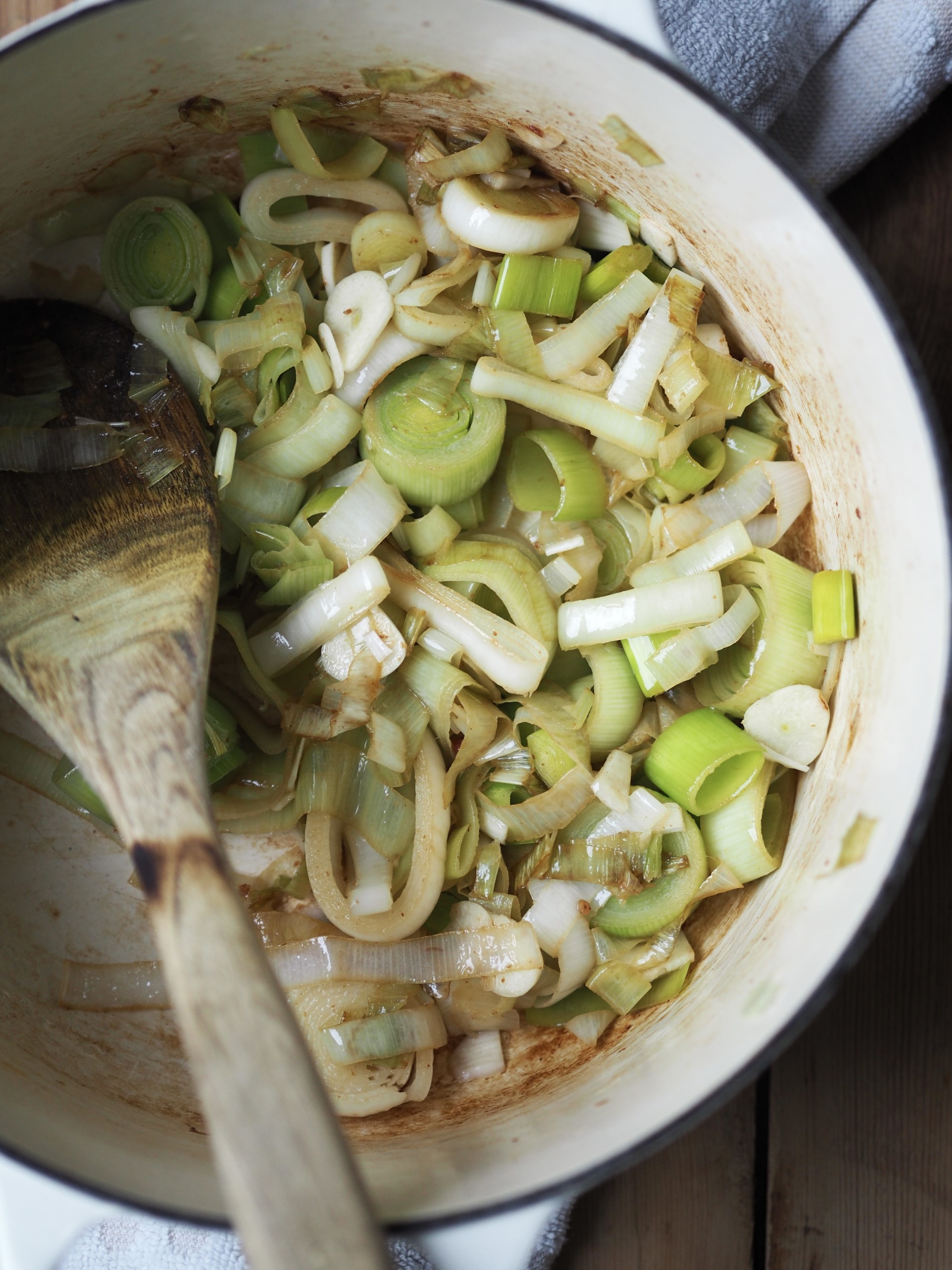 Frying the leeks