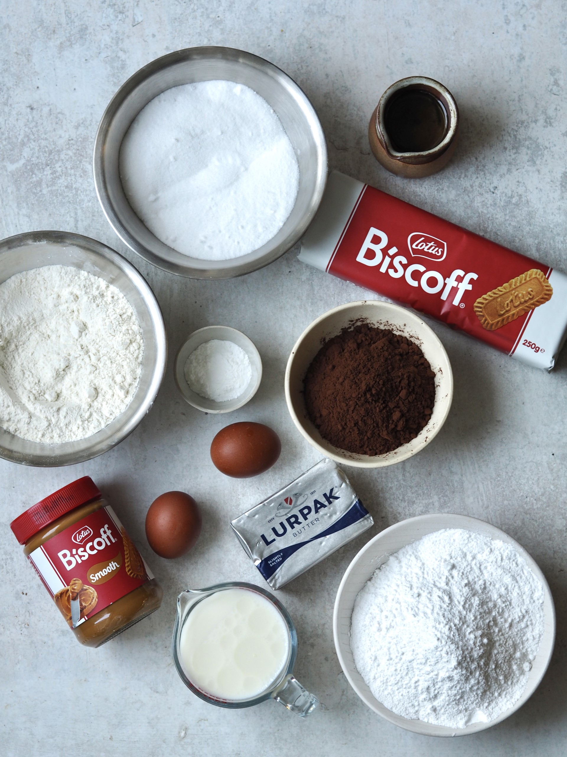 Ingredients for Biscoff Cake