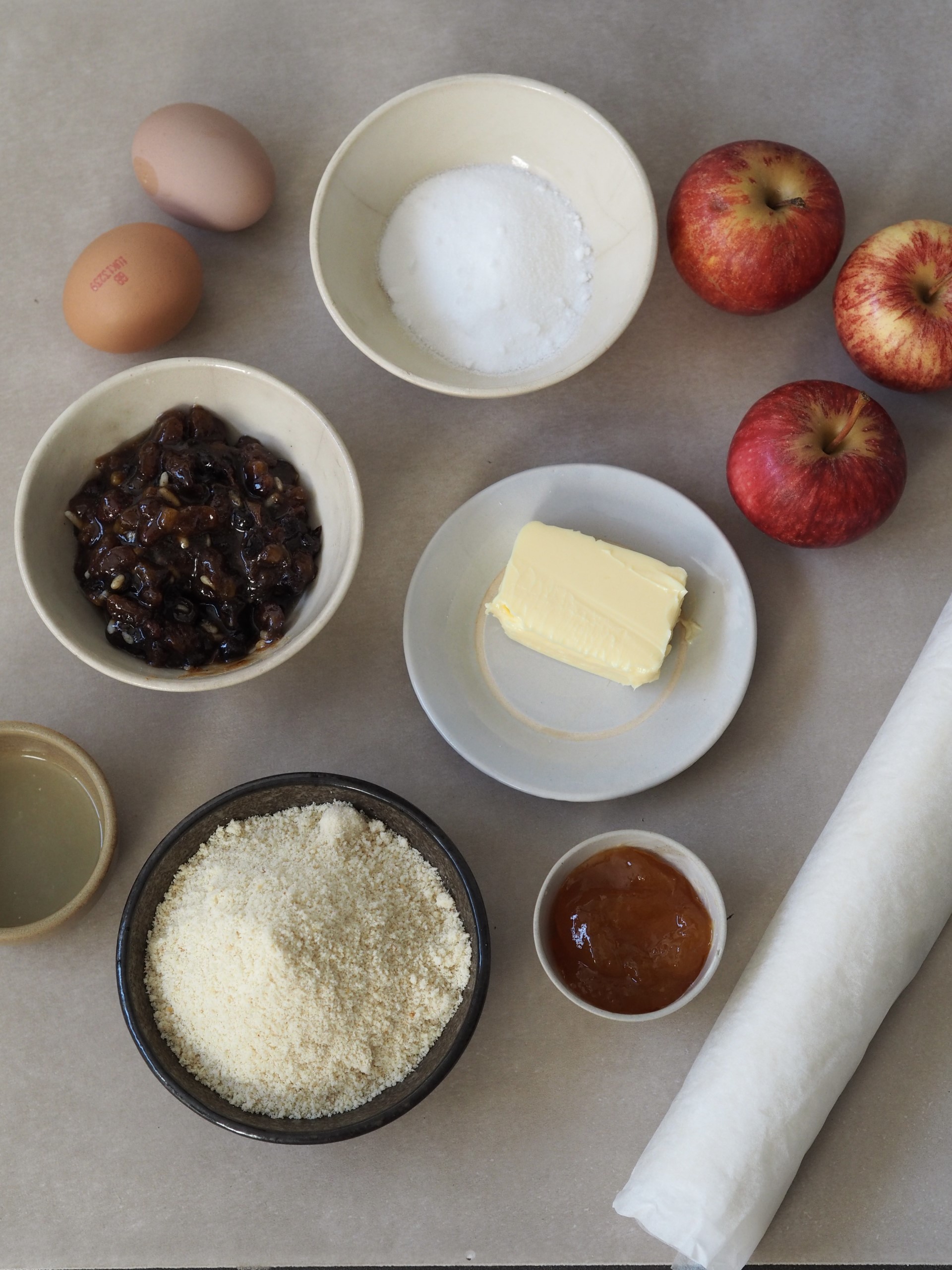 All the ingredients needed to make this Mincemeat and Frangipane Tart