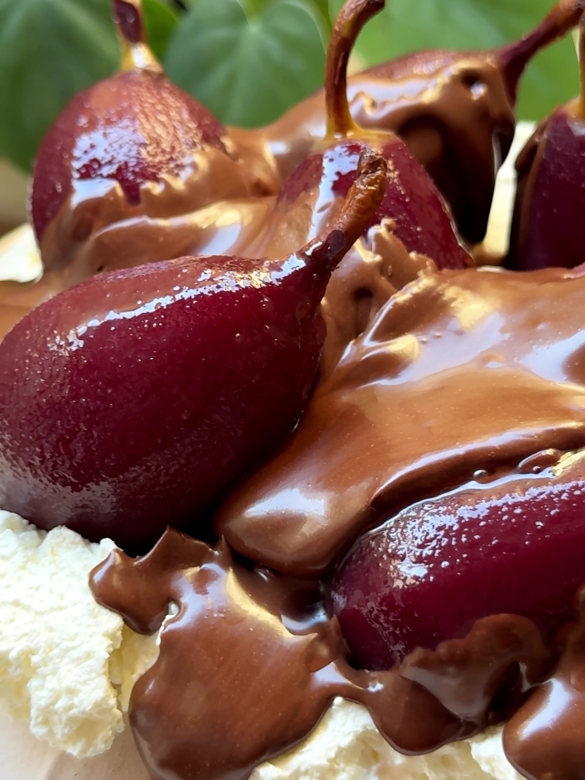 Poached pears with chocolate sauce