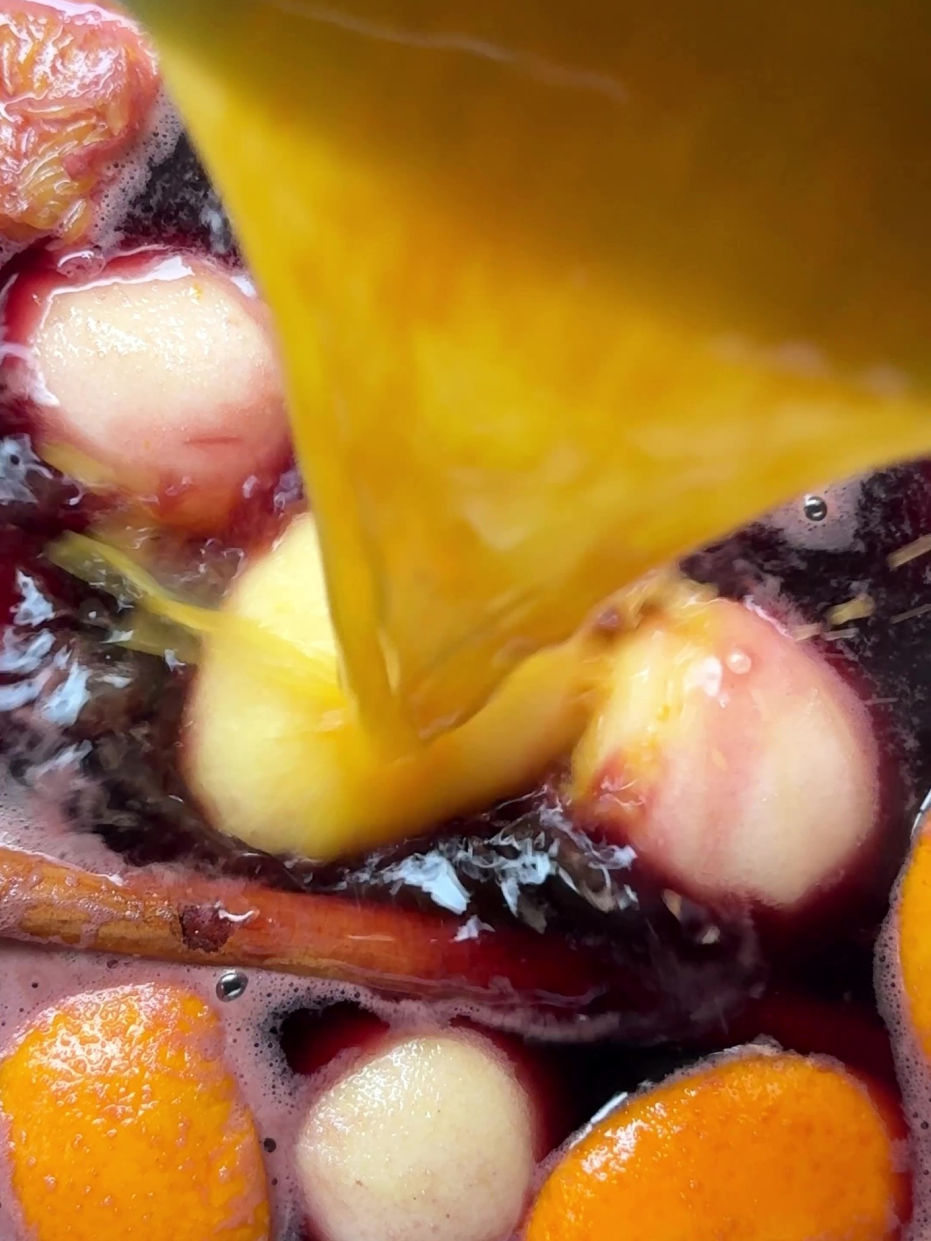 Adding orange juice to red wine sauce