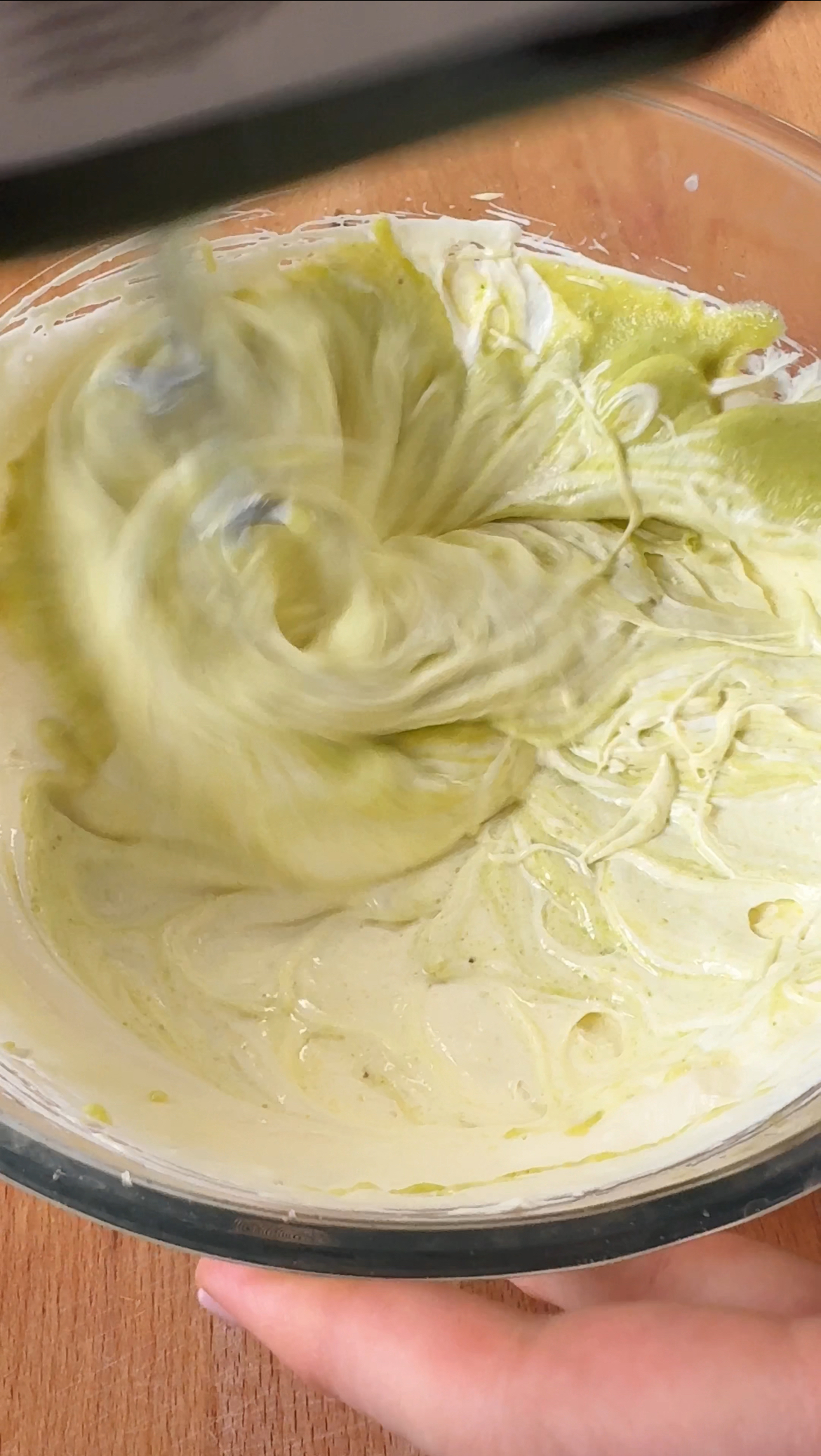 whipping pistachio cream with mascarpone.