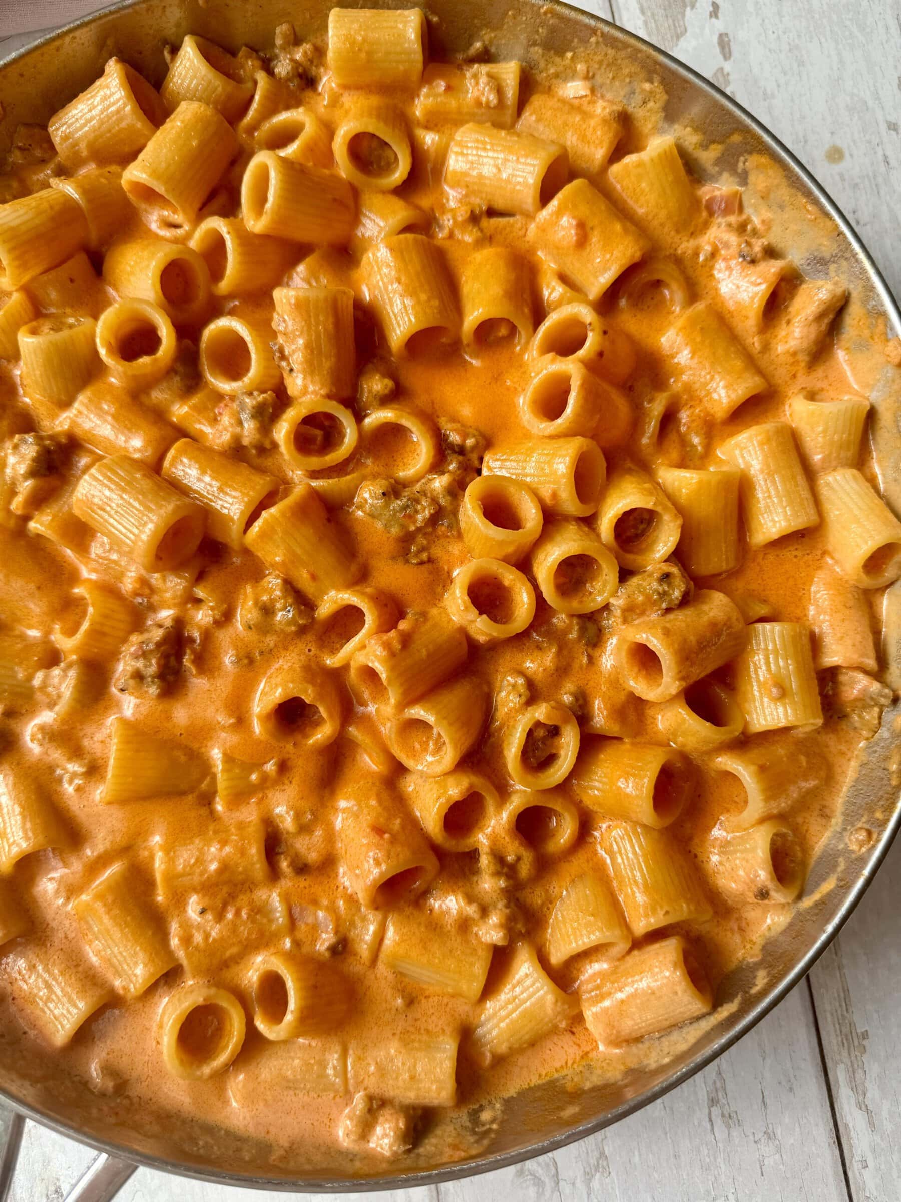 chicken and vodka pasta in the pan.