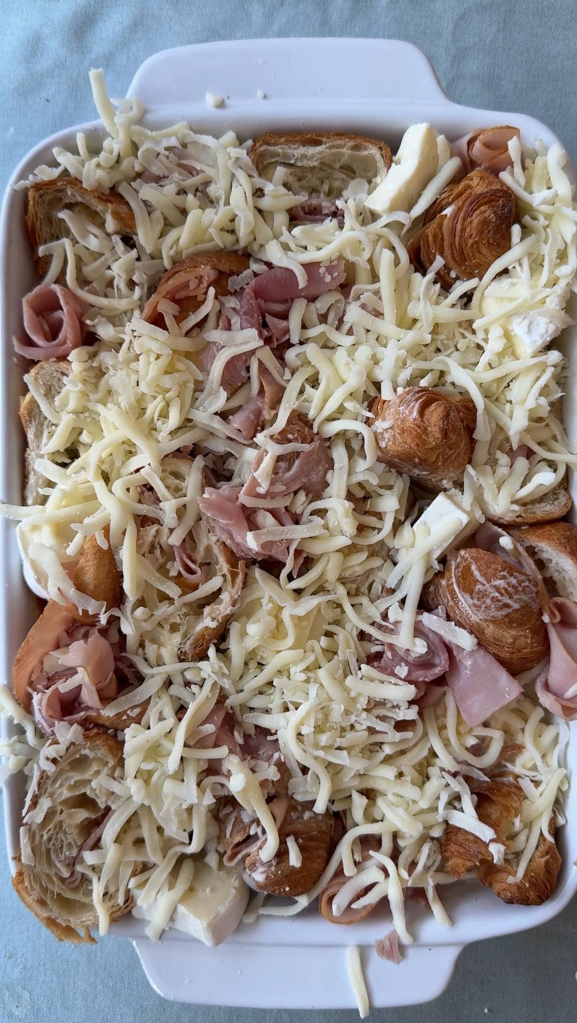 ham and cheese croissant bake pre baking.