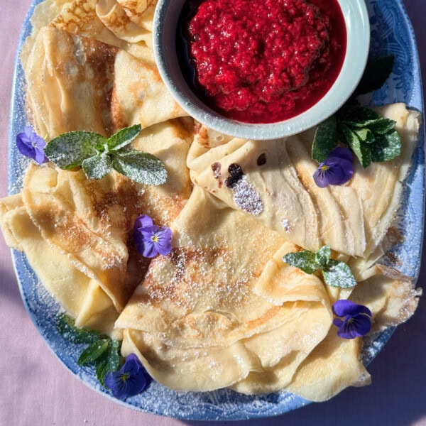 pannekaken on a blue plate.