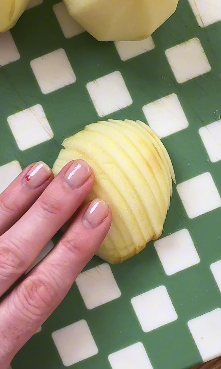 slicing apples.