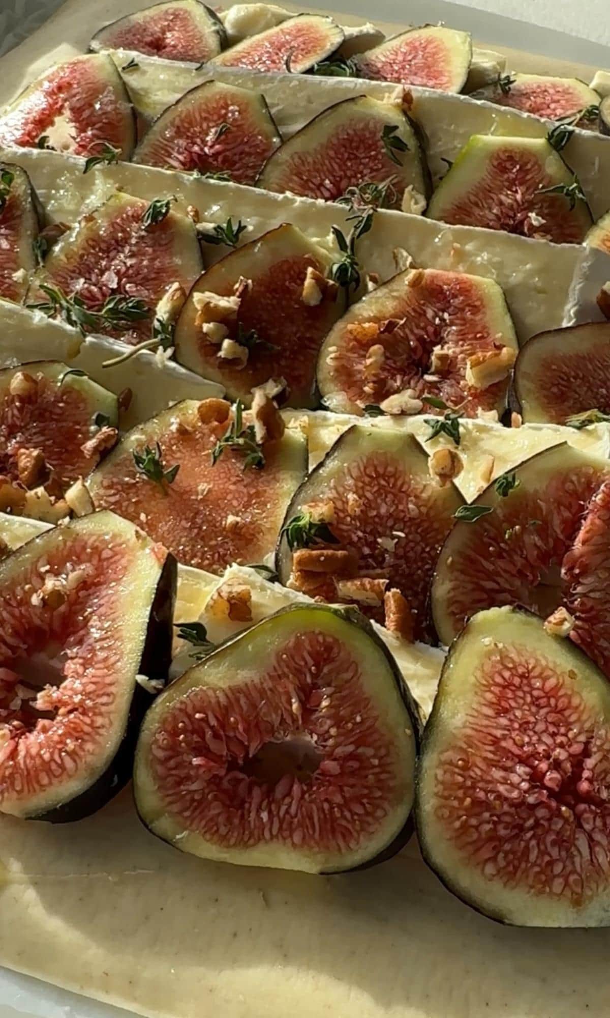 tarte aux figues with walnuts and thyme.